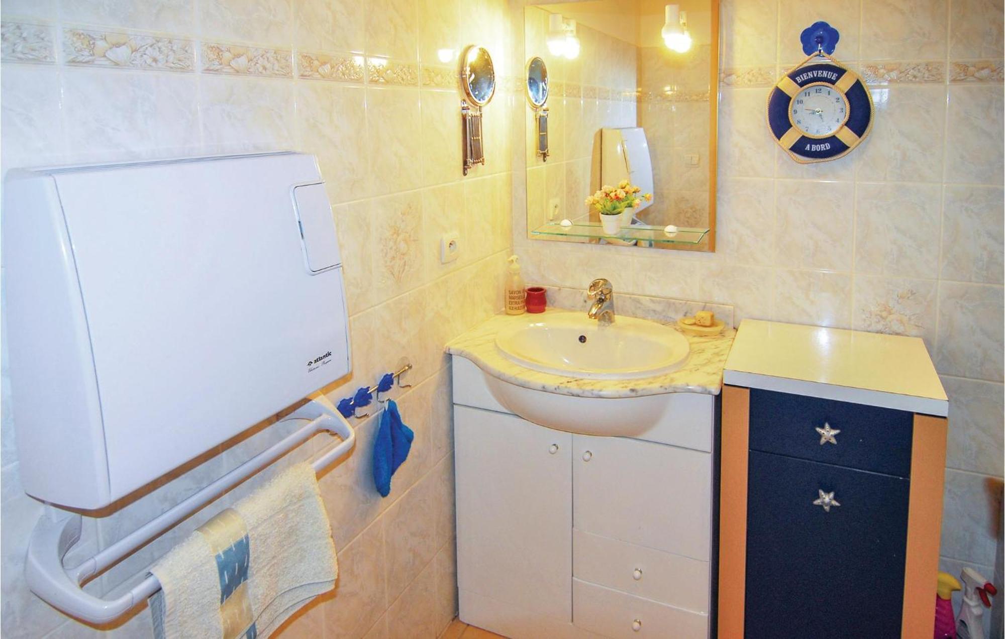 3 Bedroom Beautiful Home In Pignan Exterior photo